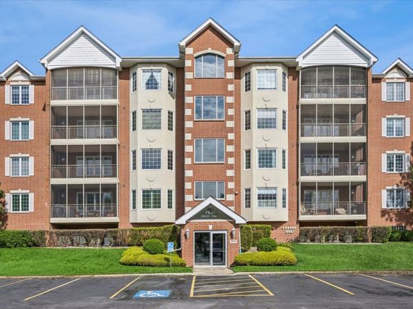 7920 Trinity Circle , Unit 2SW, Tinley Park, IL 60487