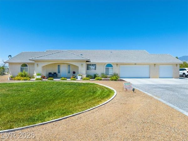 840 E Deerskin Street, Pahrump, NV 89048
