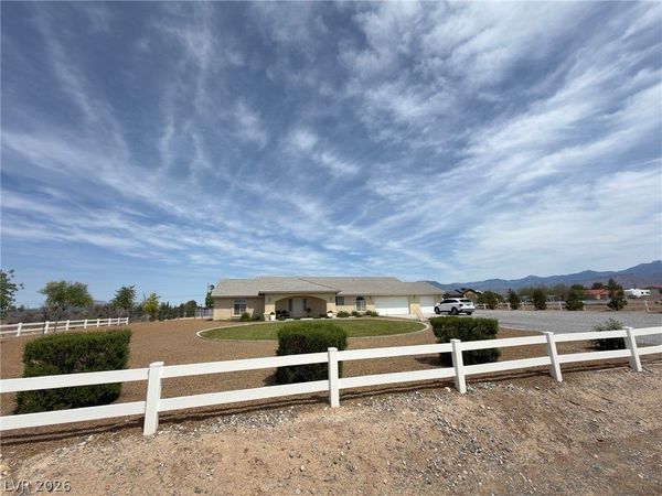 840 E Deerskin Street, Pahrump, NV 89048