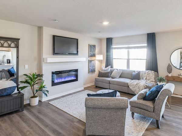 9415 Lovegrass Drive SW, Cedar Rapids, IA 52404