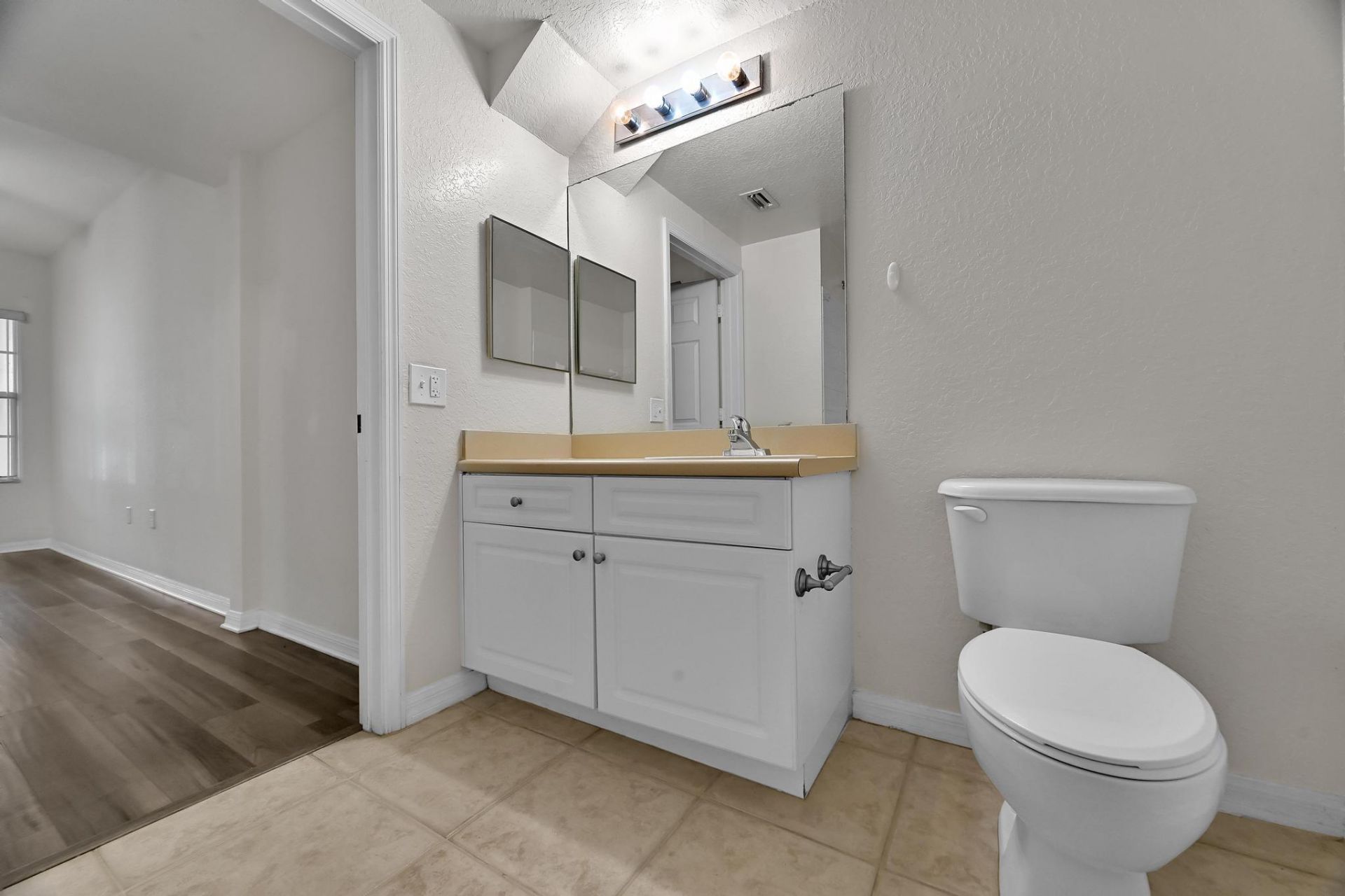 549 SE Prescott Place, Stuart, FL 34994 Photo