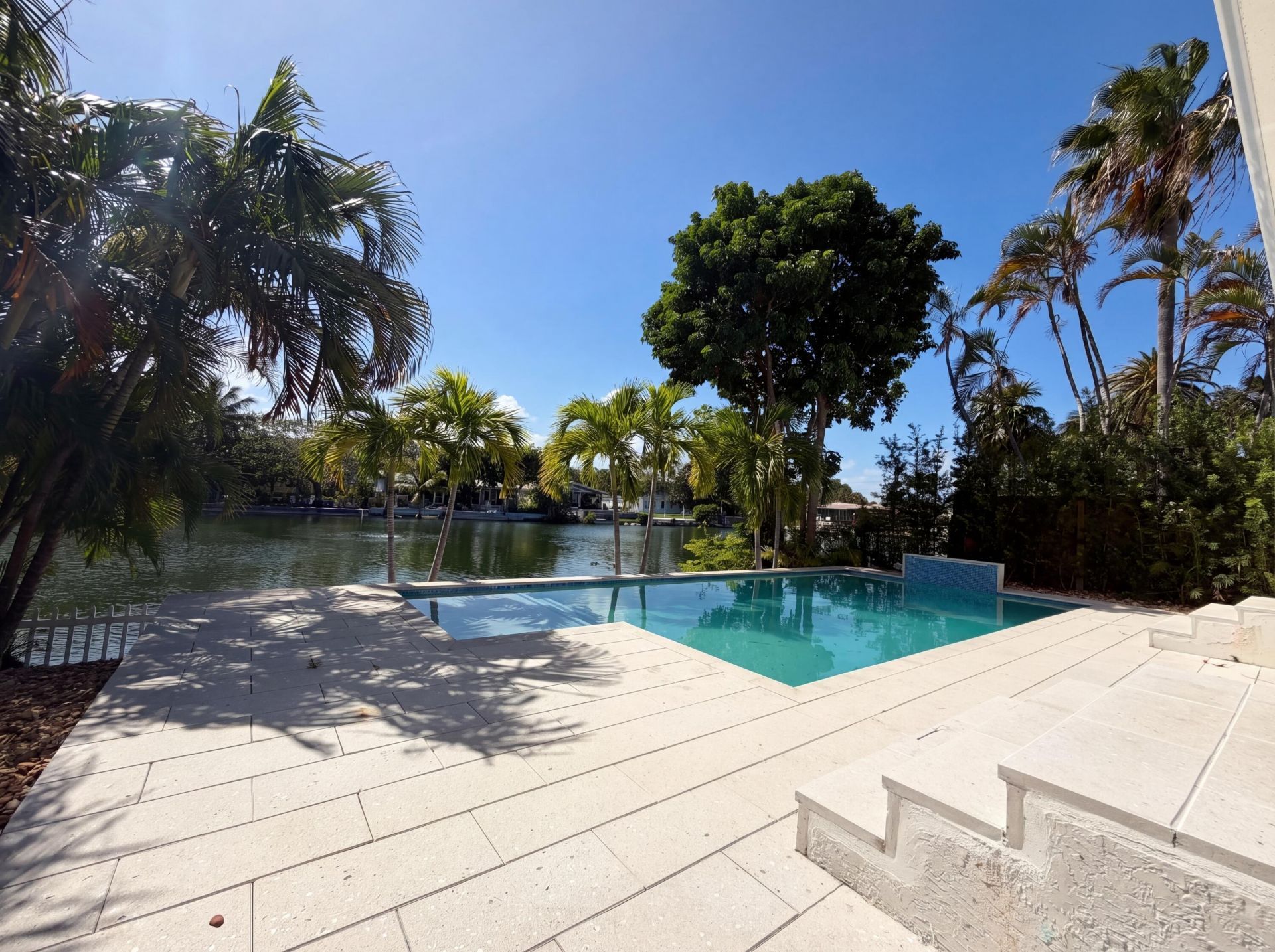 1717 NE 20th Avenue, Fort Lauderdale, FL 33305 Photo