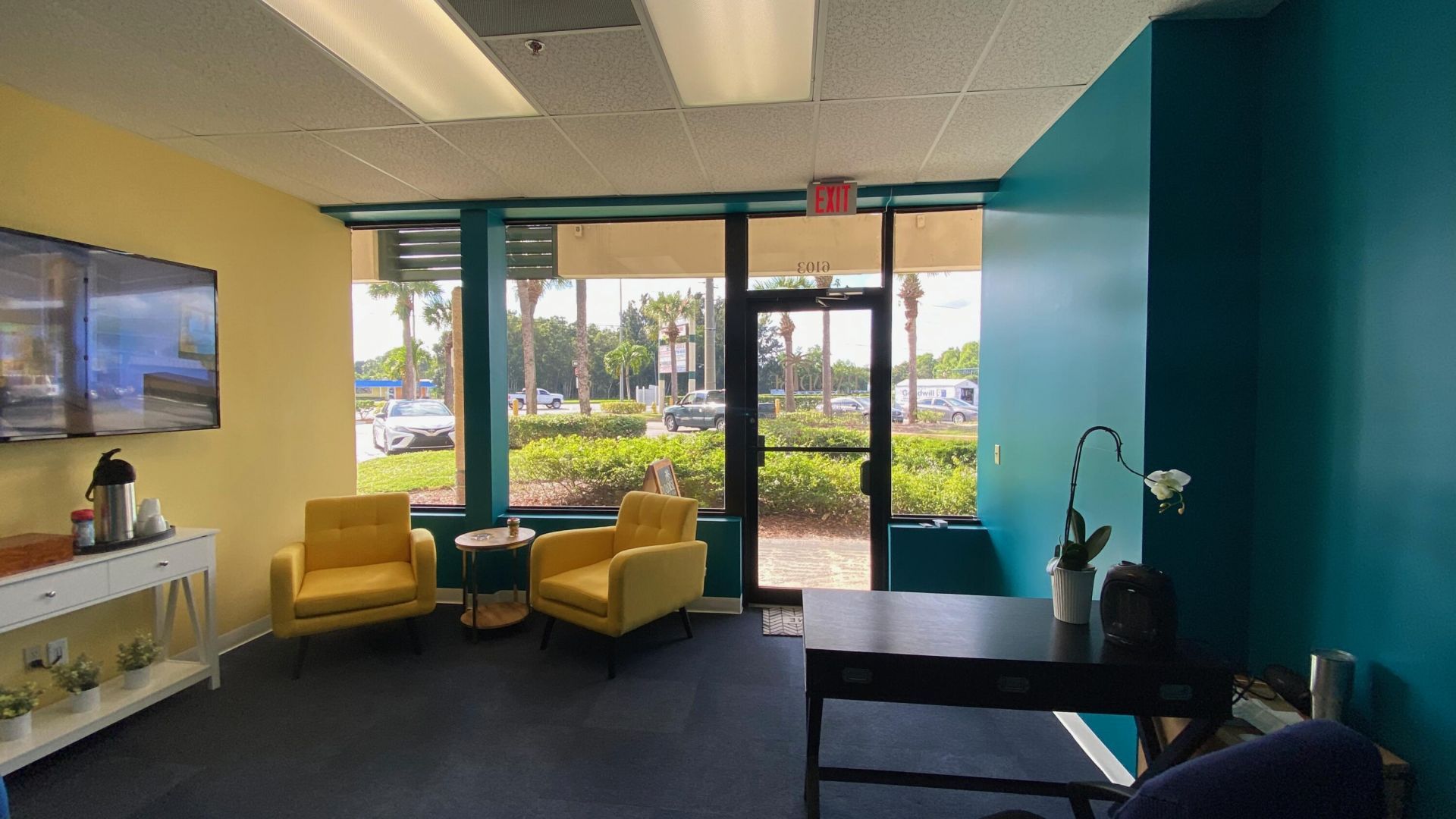 6103 SE Federal Highway, Stuart, FL 34997 Photo