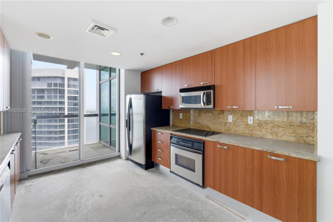 1395 Brickell Ave , Unit 3407, Miami, FL 33131 Photo