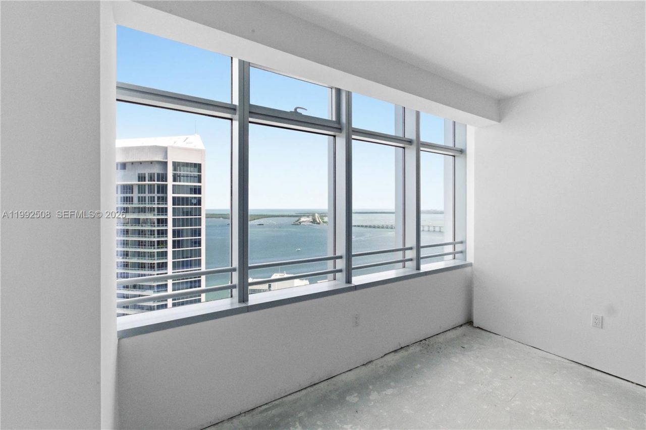 1395 Brickell Ave , Unit 3407, Miami, FL 33131 Photo