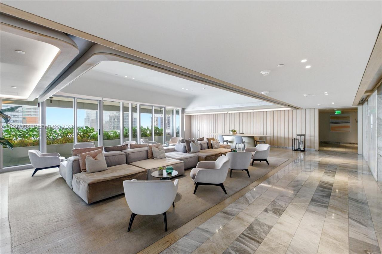 1395 Brickell Ave , Unit 3407, Miami, FL 33131 Photo