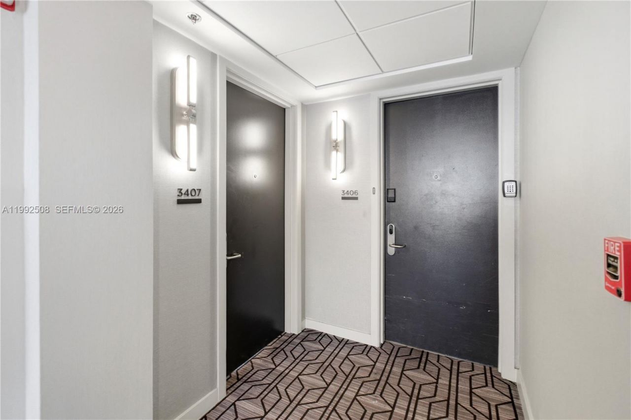 1395 Brickell Ave , Unit 3407, Miami, FL 33131 Photo