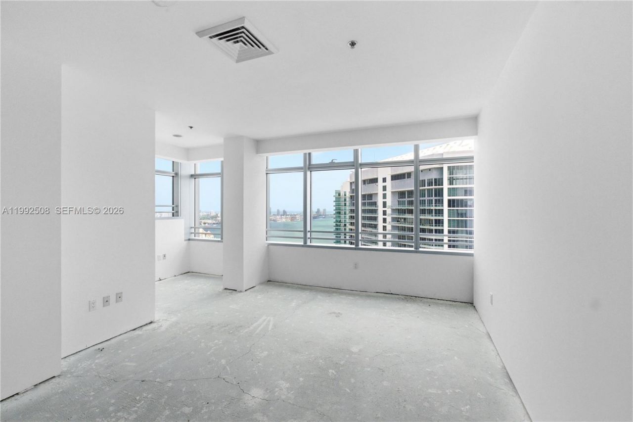 1395 Brickell Ave , Unit 3407, Miami, FL 33131 Photo