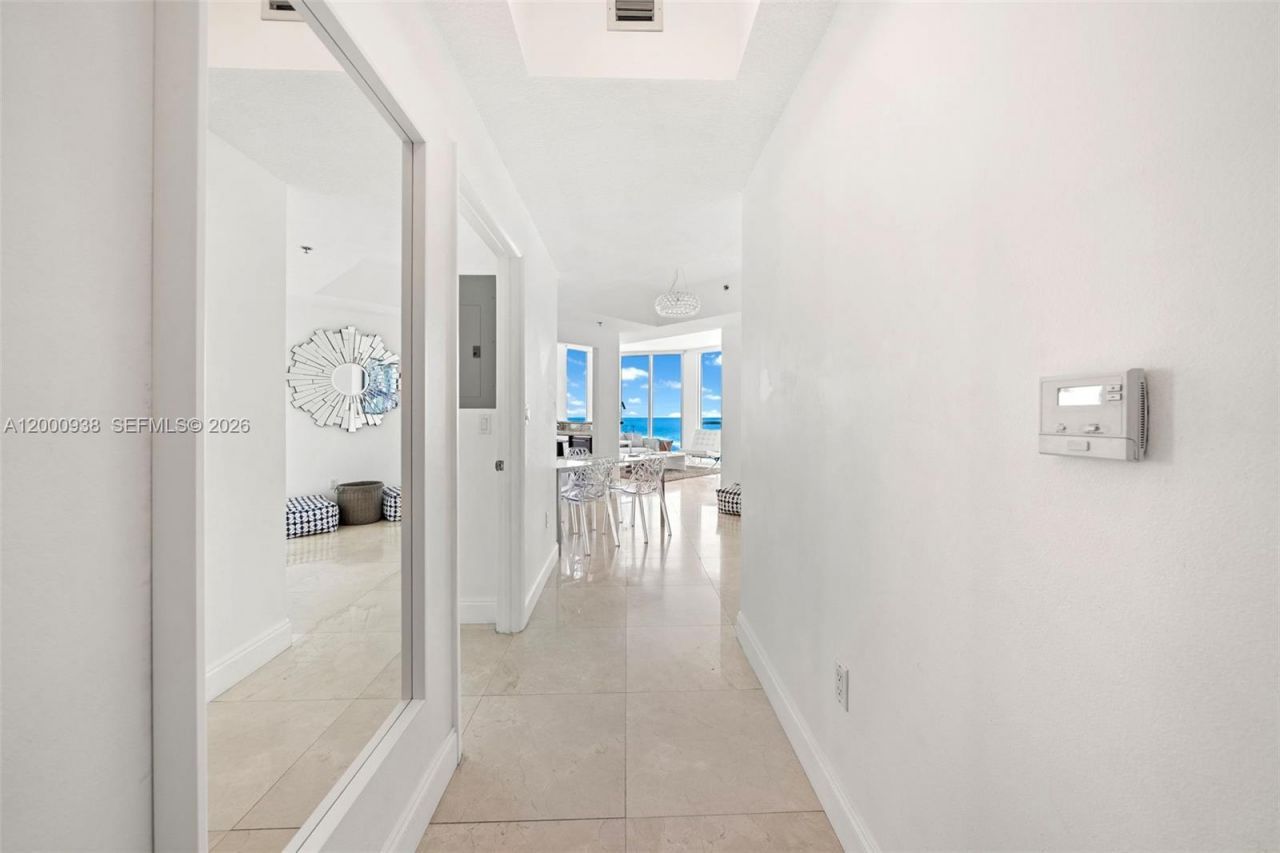 6515 Collins Ave, Unit 802, Miami Beach, FL 33141 Photo