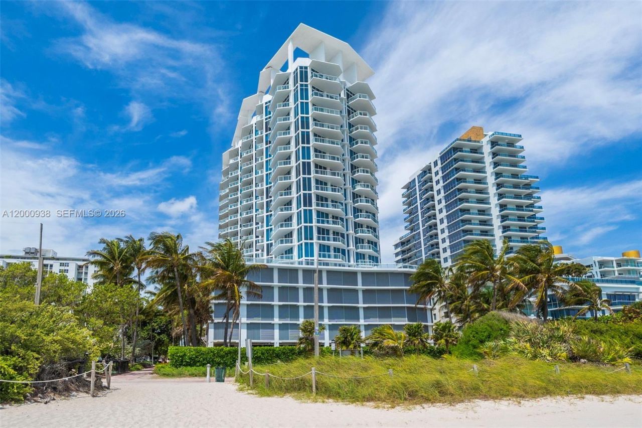6515 Collins Ave, Unit 802, Miami Beach, FL 33141 Photo