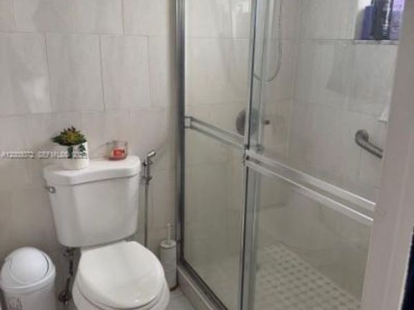 6825 W Flagler St , Unit 207, Miami, FL 33144