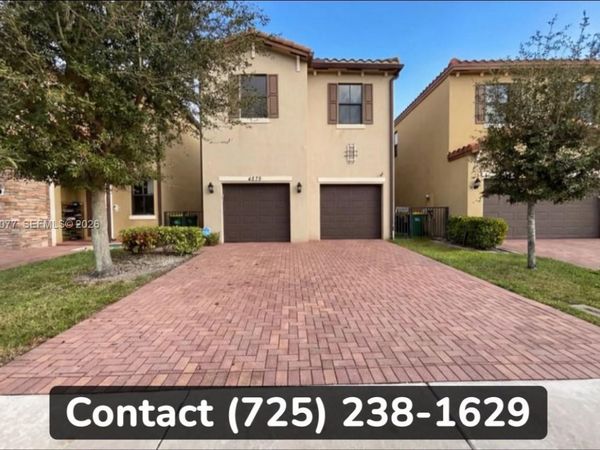 4877 NW 55th Pl, Tamarac, FL 33319