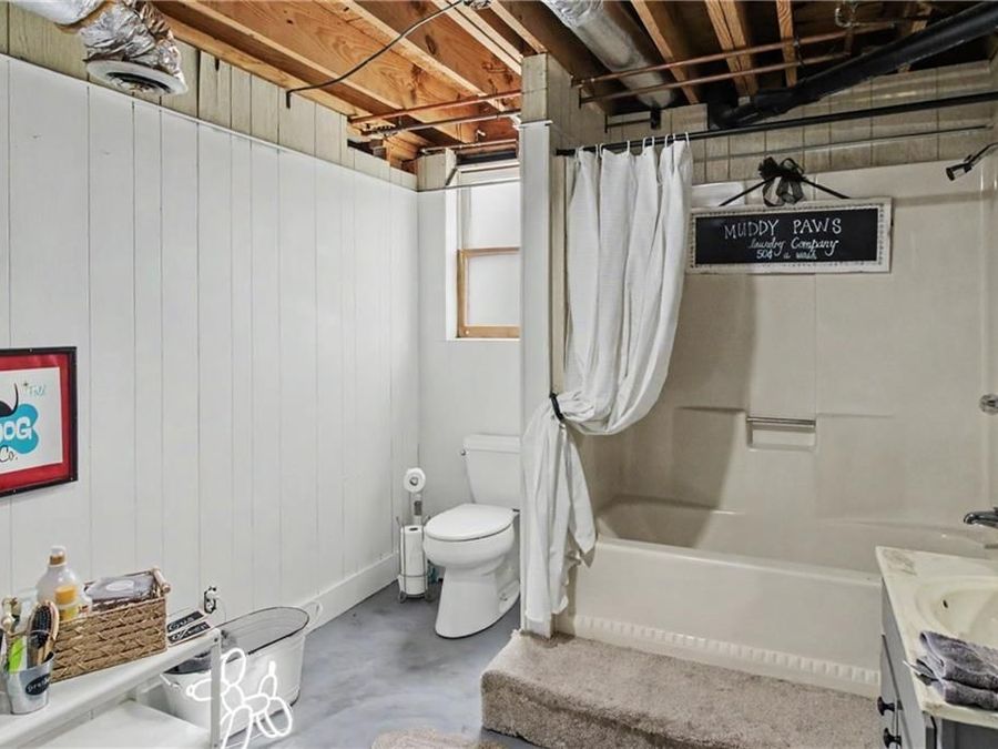 Property Image 104