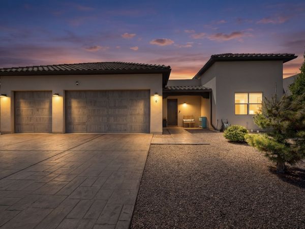 6 Pinon Doblado, Santa Fe, NM 87508