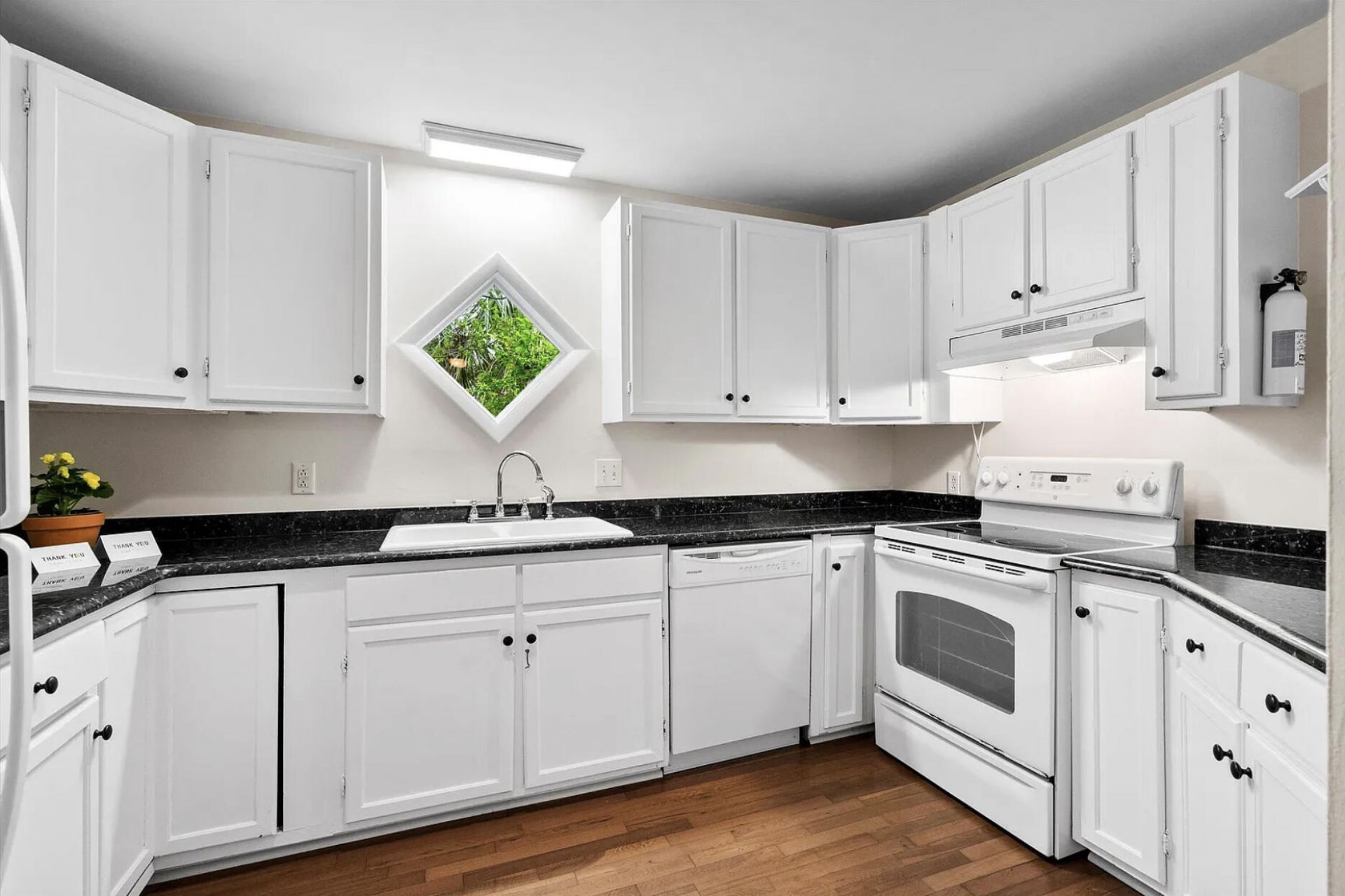 22 Ogier Street Photo 16