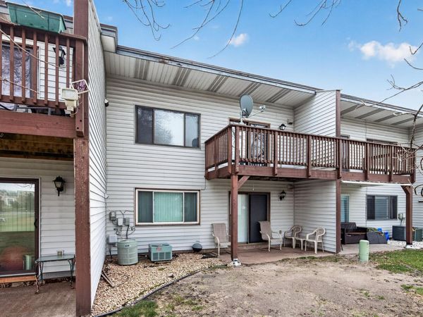 20 94th Circle NW, Unit 203NW, Coon Rapids, MN 55448