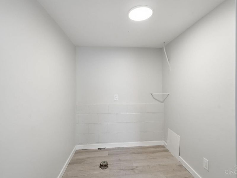 10380 Hawkhurst Drive, Colerain Township, OH 45231 Photo 34