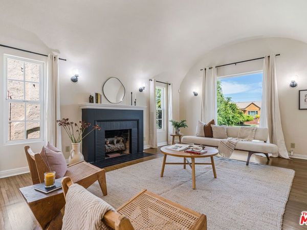 7519 La Salle Avenue, Los Angeles, CA 90047