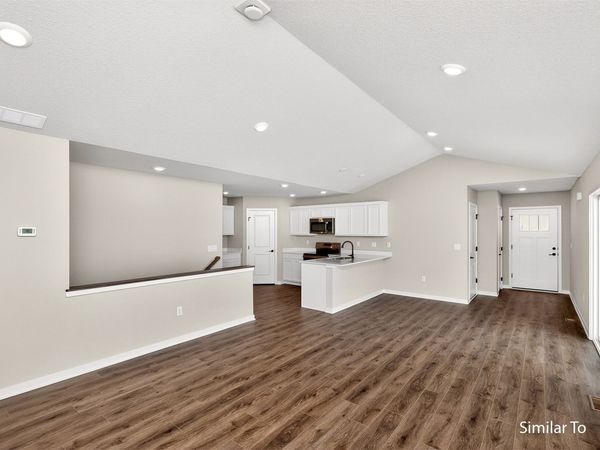 6522 NE 11th Court, Des Moines, IA 50313