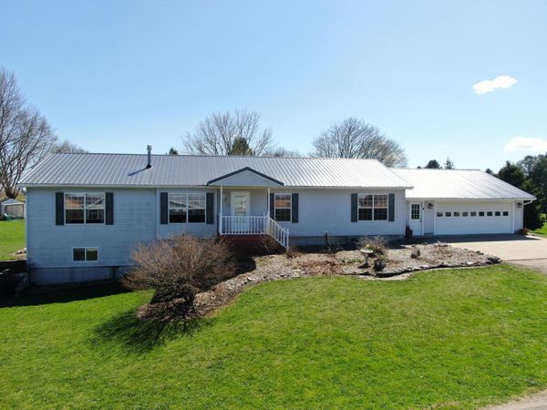 E7691 Prairie Blvd, Viroqua, WI 54667