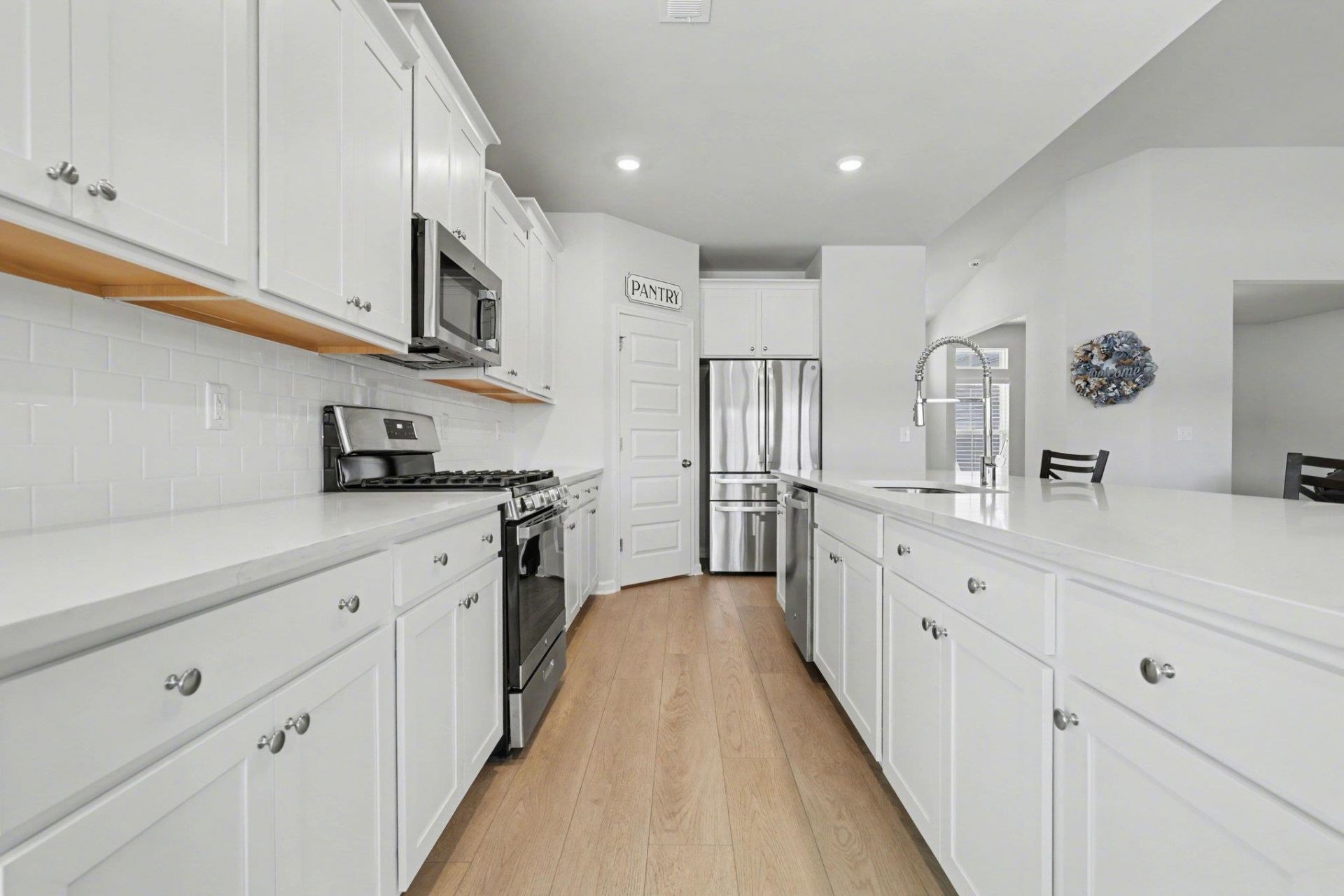 6024 Zoe Way Photo 13