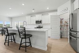 6024 Zoe Way photo 4