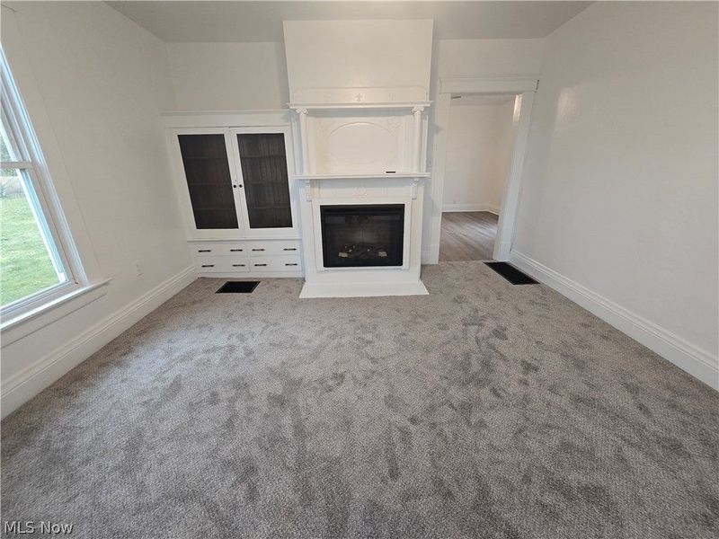 438 N 9th Street , Coshocton, OH 43812 Photo 3