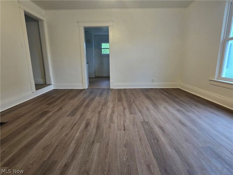 438 N 9th Street , Coshocton, OH 43812 Photo 8