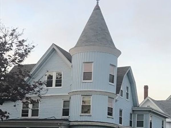 64 Atlantic St, Unit 1, Lynn, MA 01902