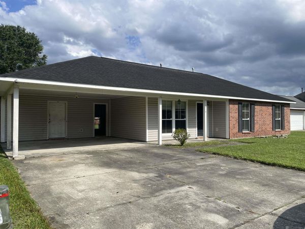 36216 Lynchburg Dr, Denham Springs, LA 70706