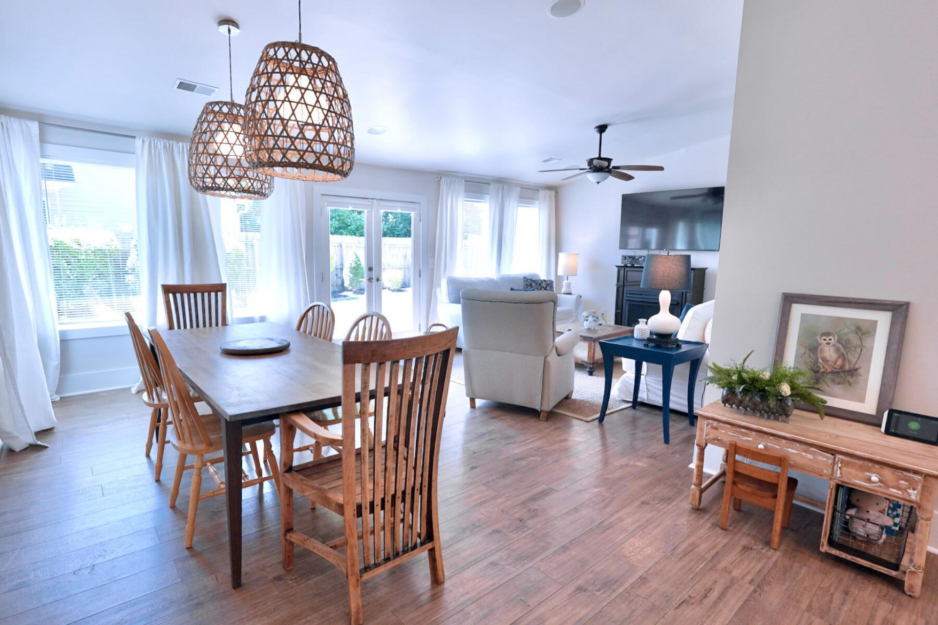 1109 Berkeley Street Photo 5