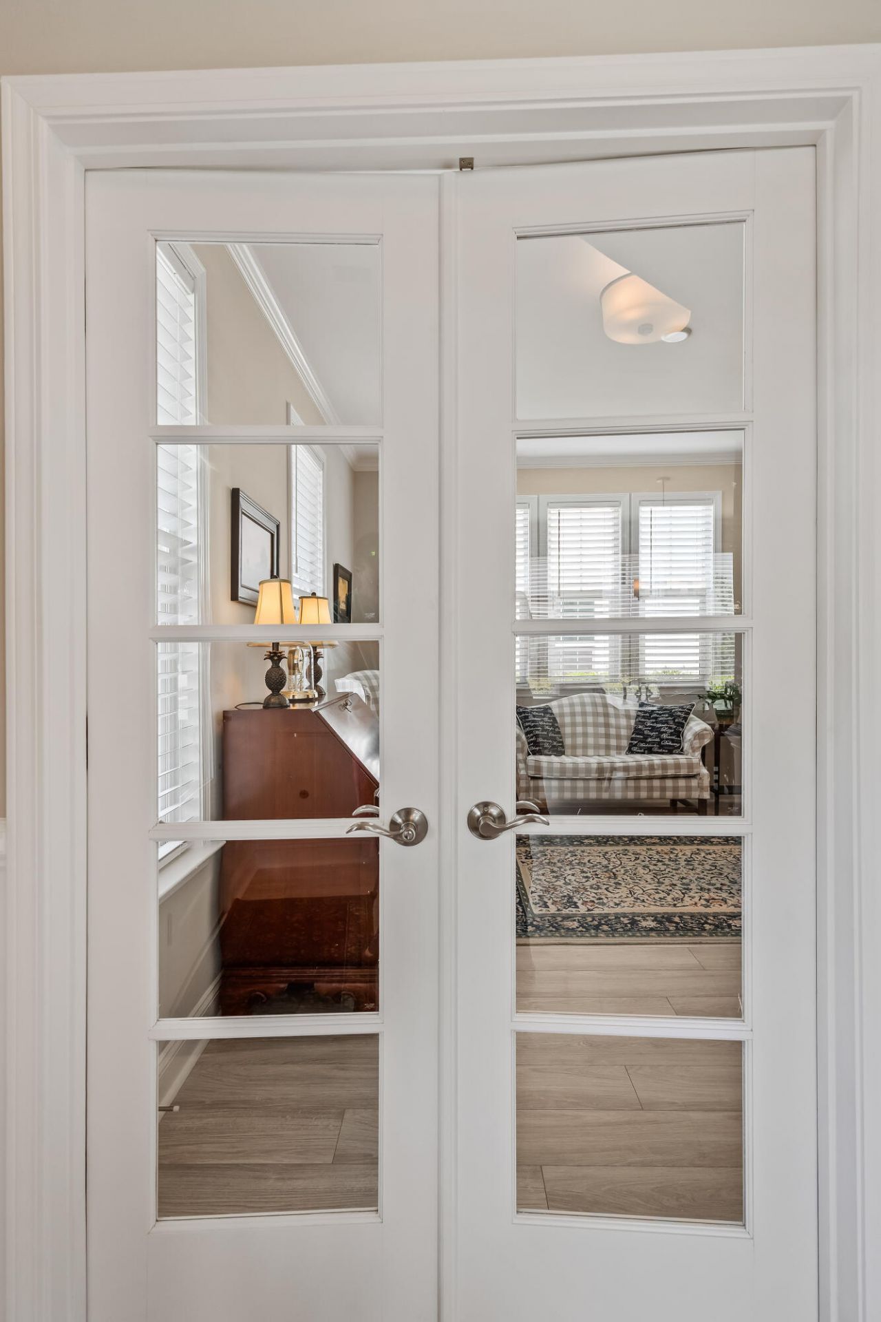 216 Symphony Avenue Photo 10