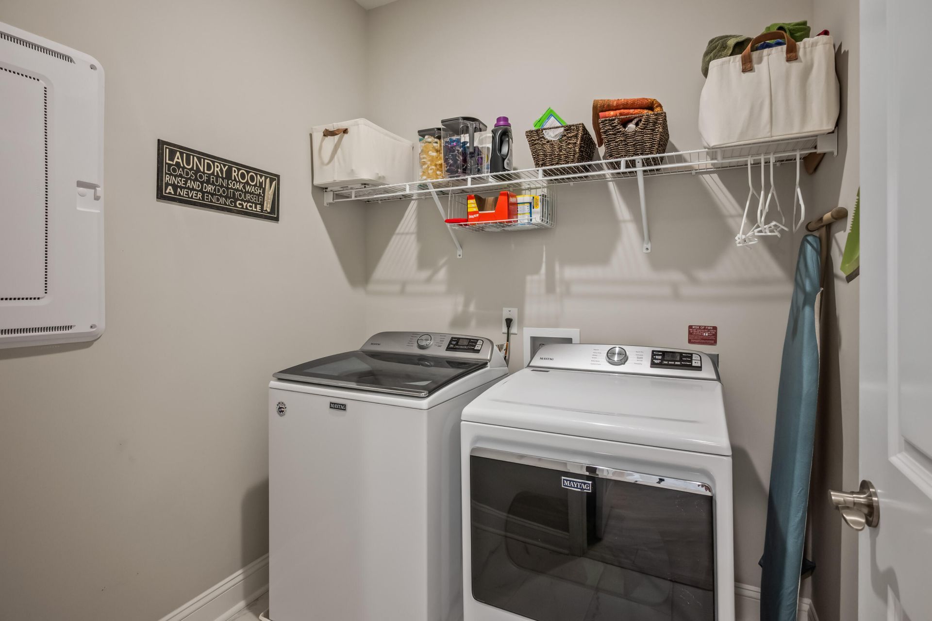 216 Symphony Avenue Photo 18