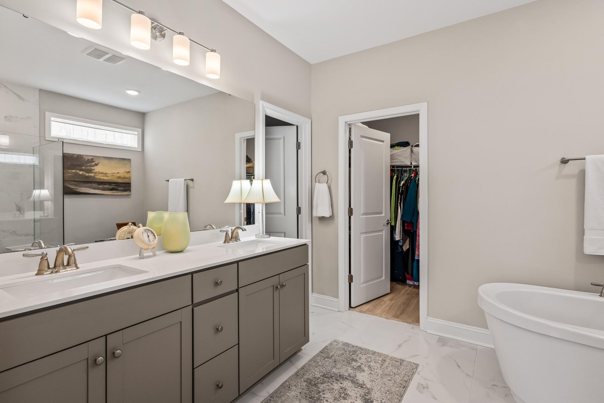 216 Symphony Avenue Photo 22