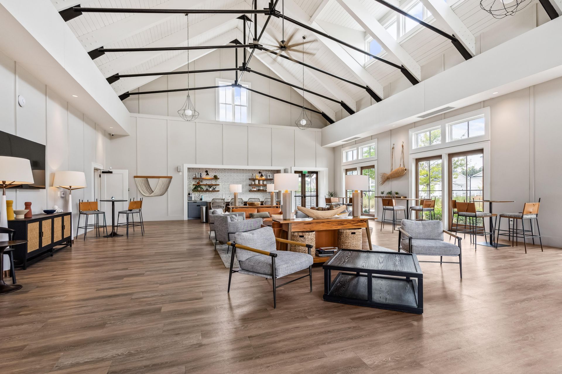 216 Symphony Avenue Photo 50