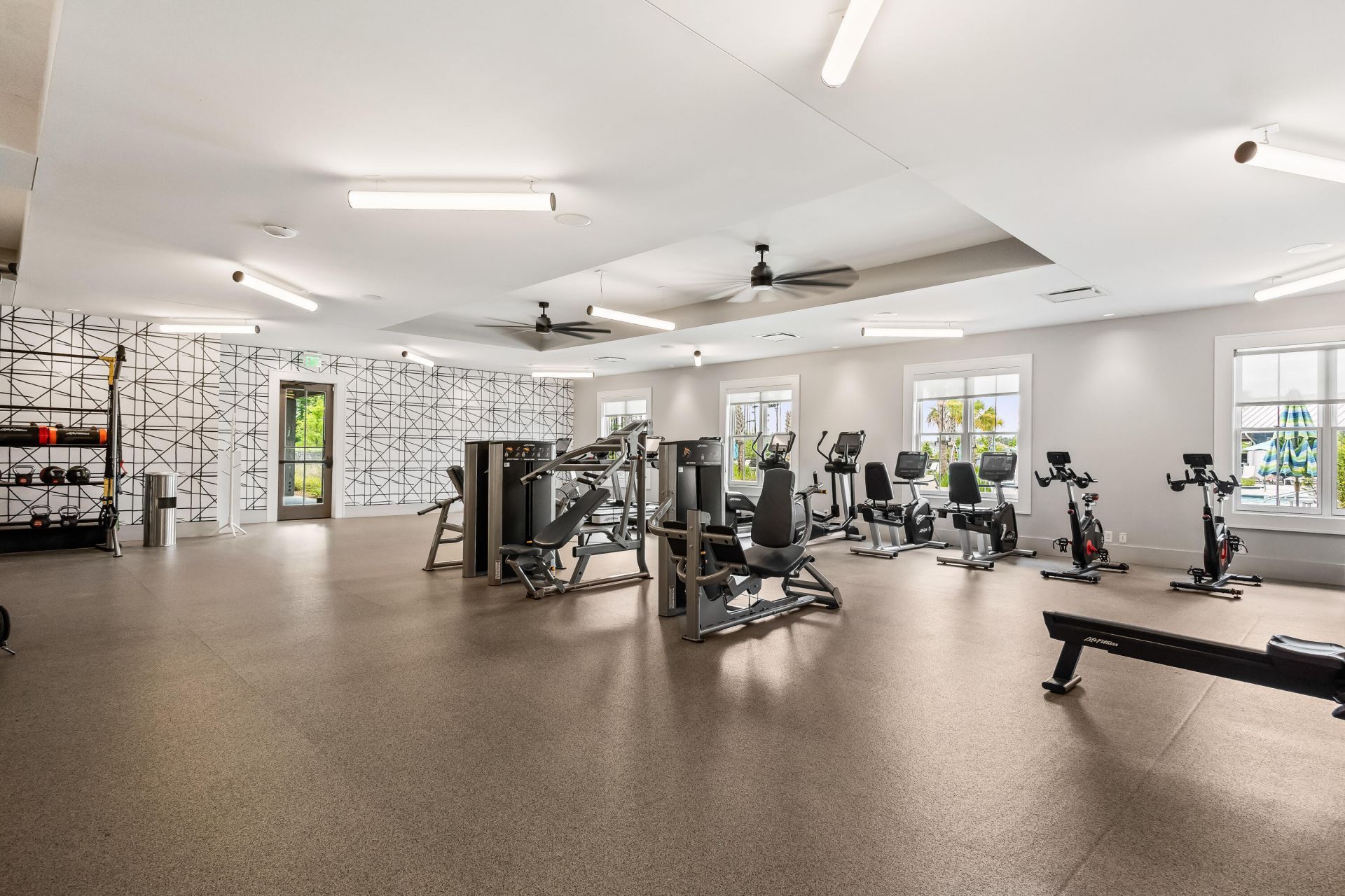 216 Symphony Avenue Photo 52