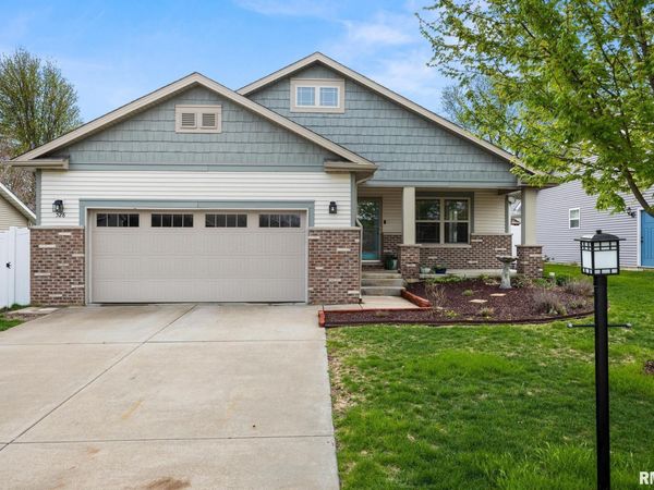 528 COTTONWOOD Circle, East Peoria, IL 61611