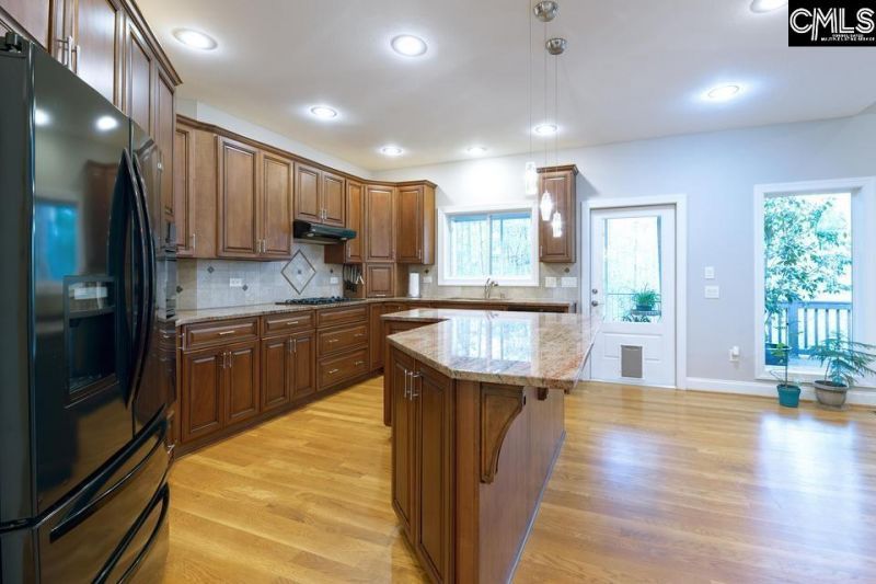 214 Holly Lane  Photo 7