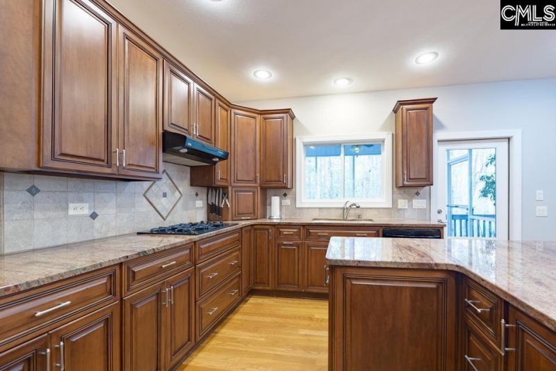 214 Holly Lane  Photo 8