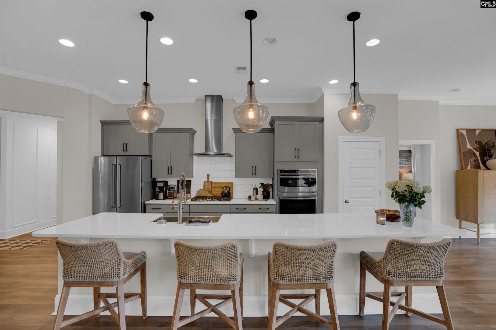 528 Montrose Drive Photo 14