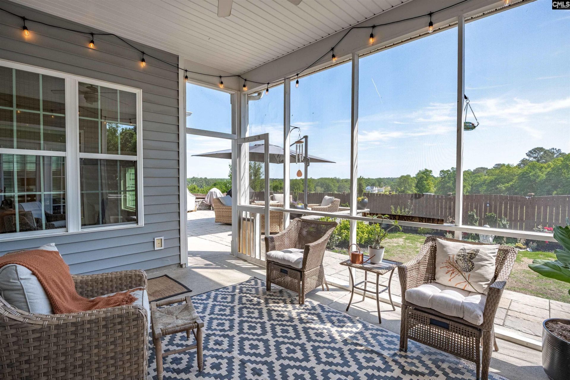 528 Montrose Drive Photo 44