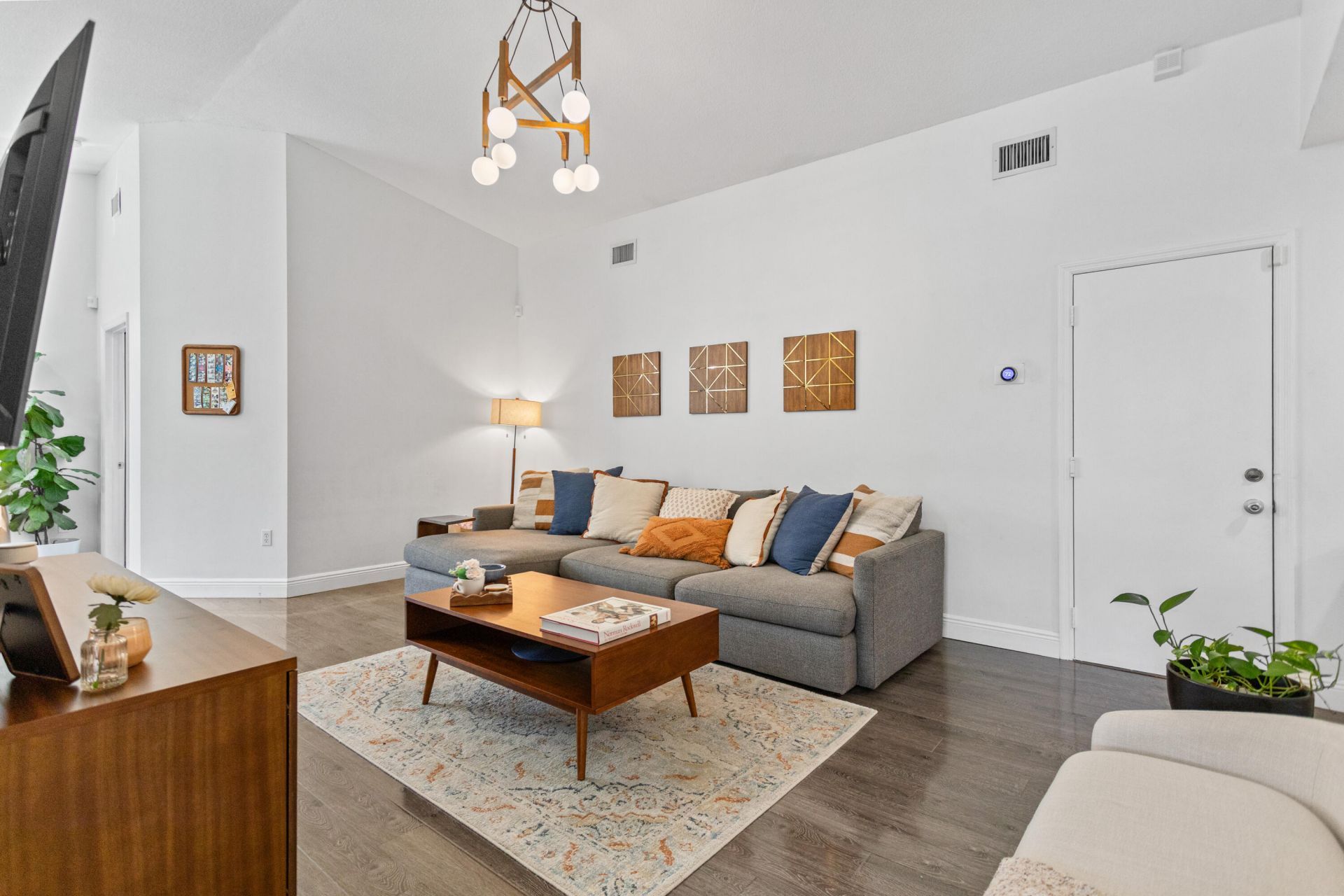 14738 SW 123rd Avenue, Miami, FL 33186 Photo