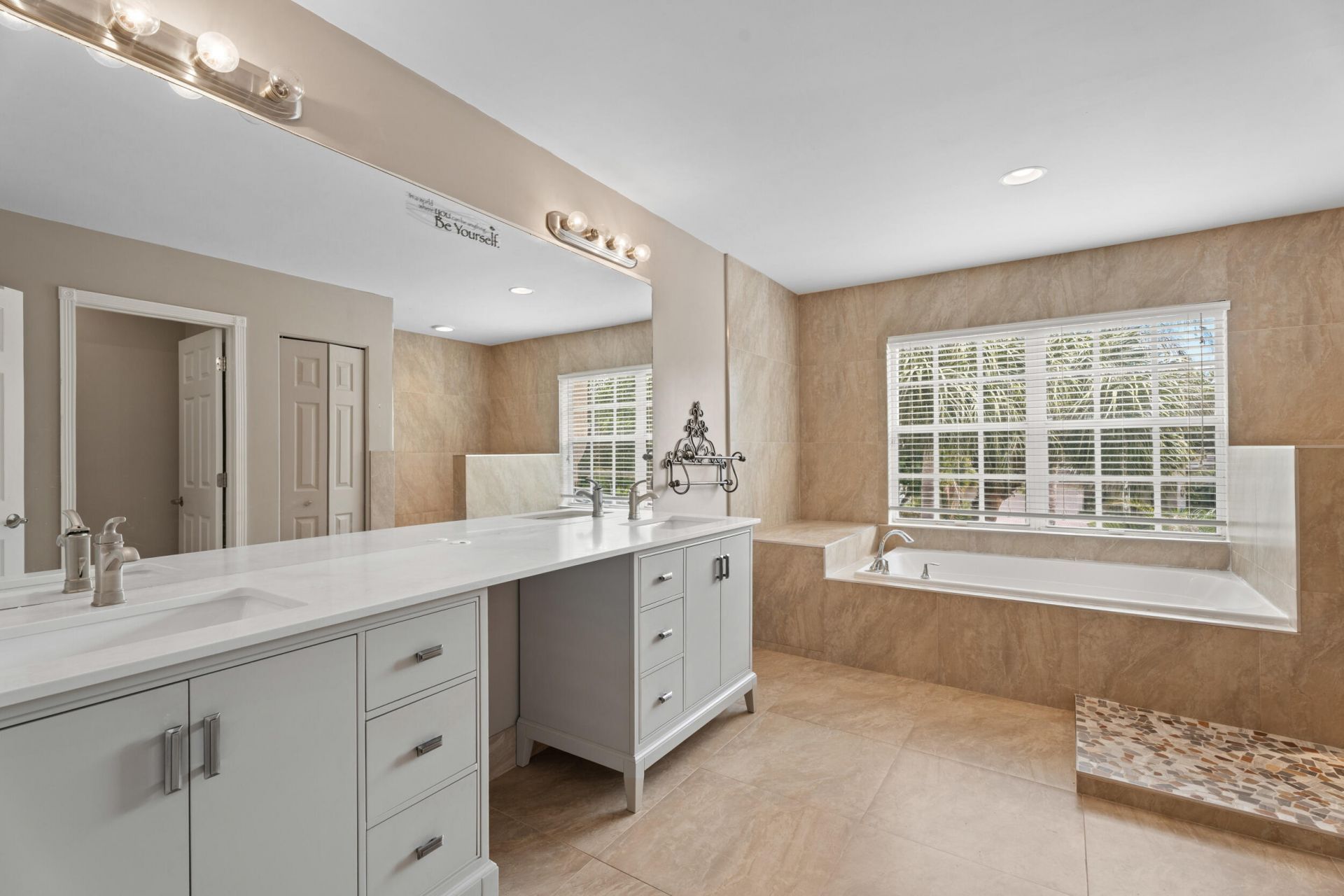 5020 SW Elk River Court, Palm City, FL 34990 Photo