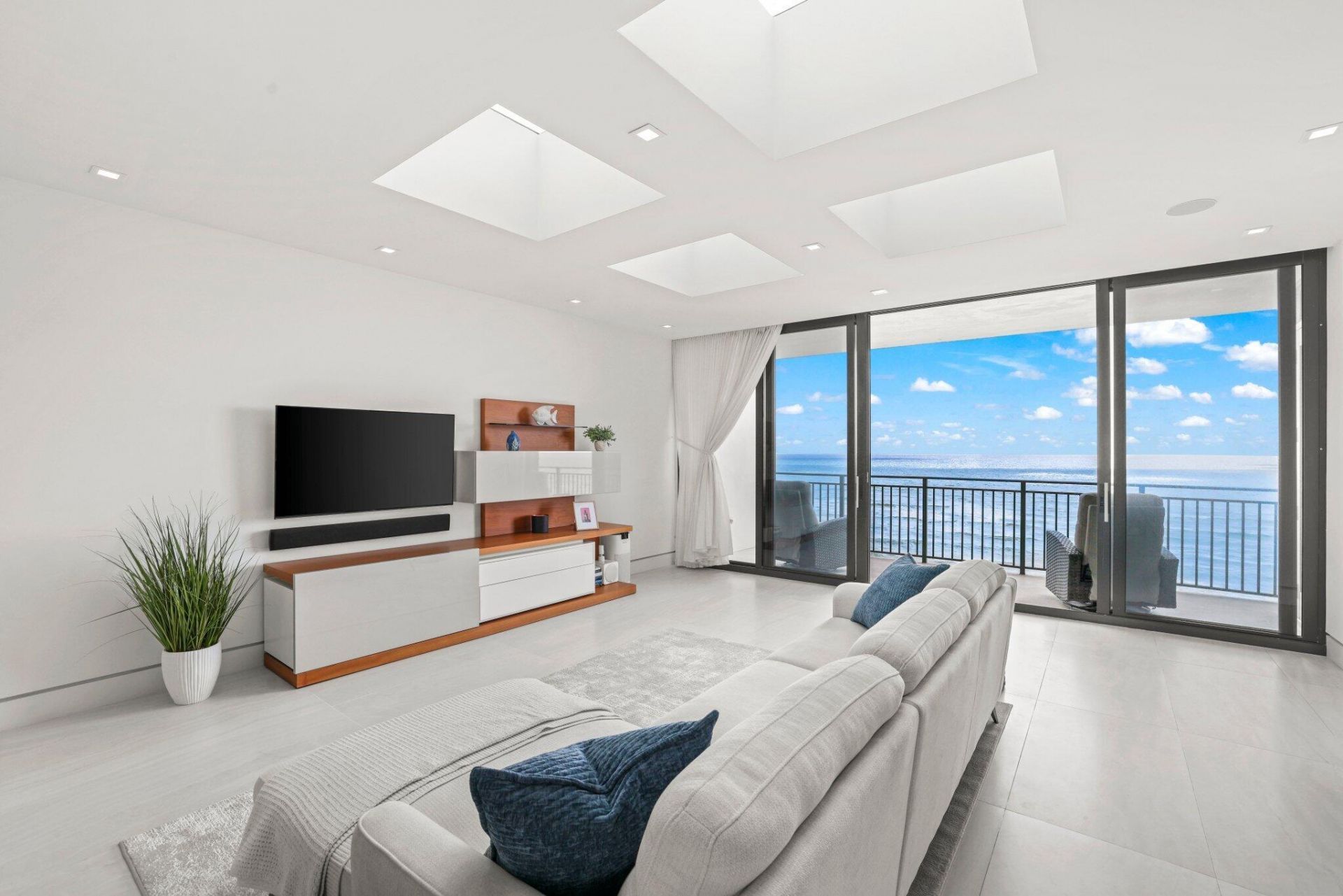 1800 S Ocean Boulevard, Unit Ph-c, Boca Raton, FL 33432 Photo