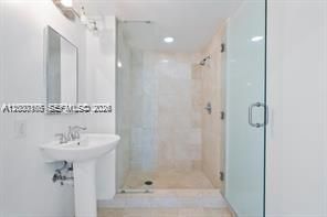 6365 Collins Ave , Unit 3309, Miami Beach, FL 33141 Photo
