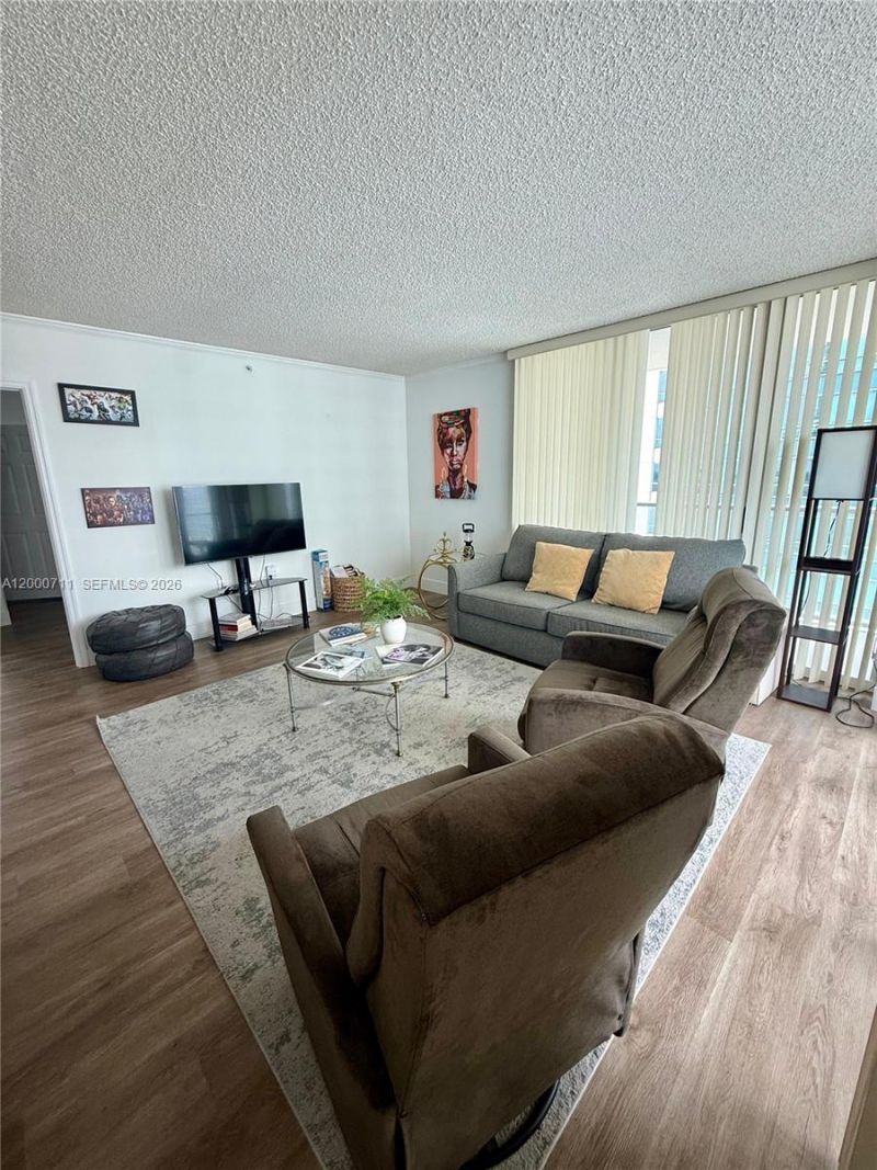 1155 Brickell Bay Dr , Unit 1702, Miami, FL 33131 Photo