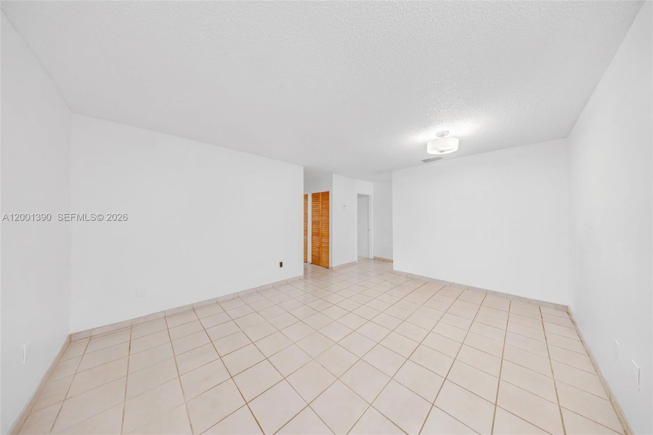 72 SW 113th Ave , Sweetwater, FL 33174 Photo