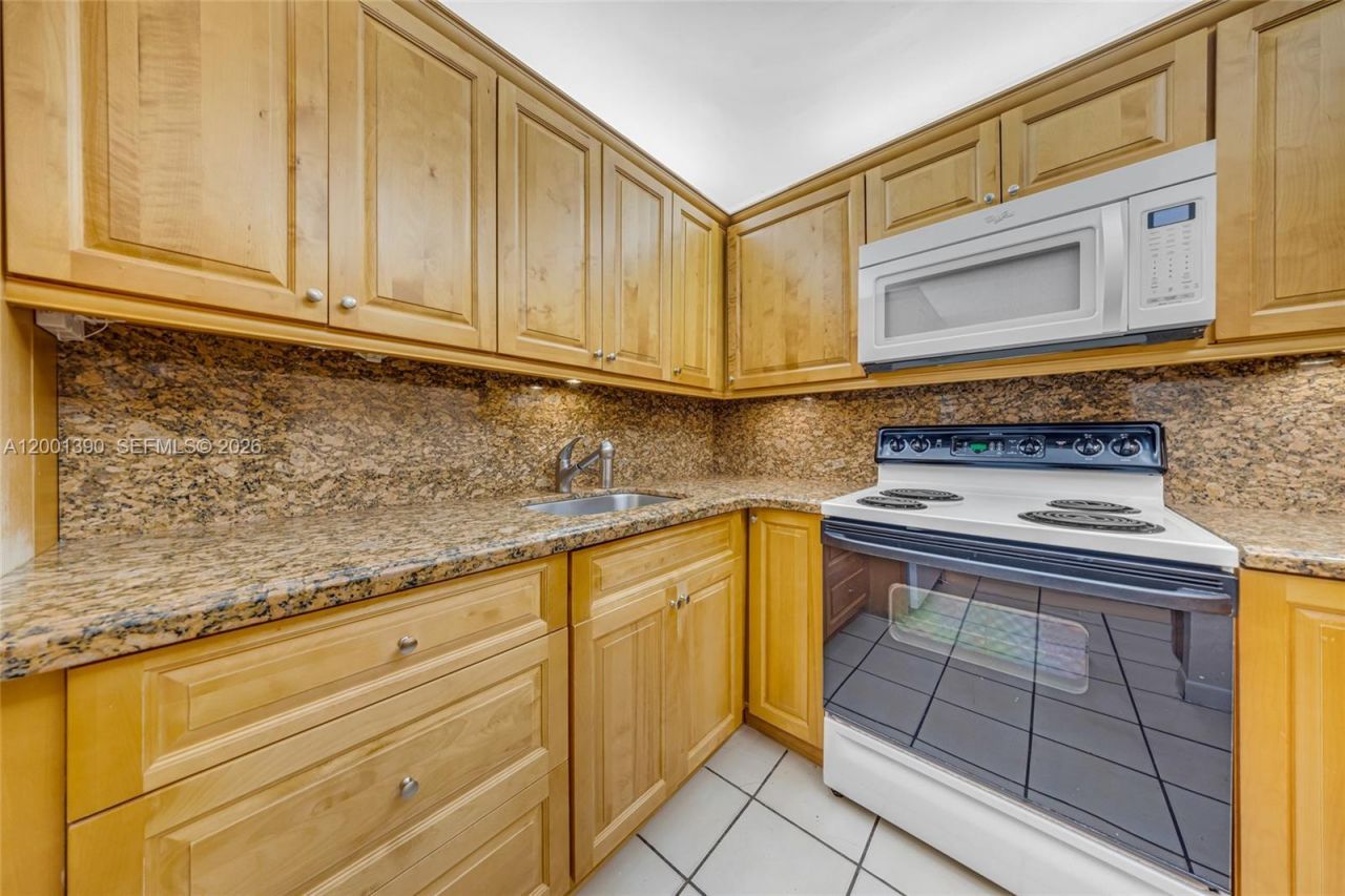 72 SW 113th Ave , Sweetwater, FL 33174 Photo