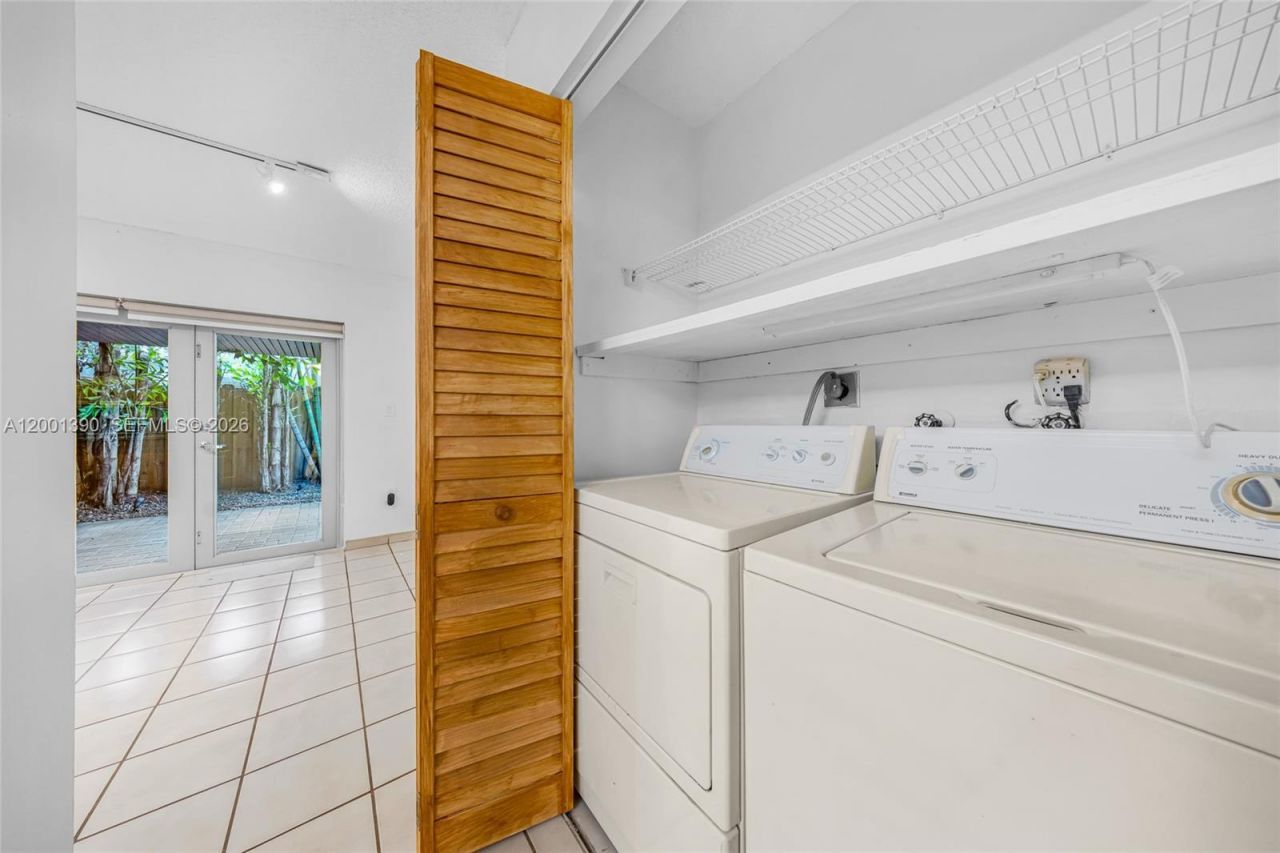 72 SW 113th Ave , Sweetwater, FL 33174 Photo