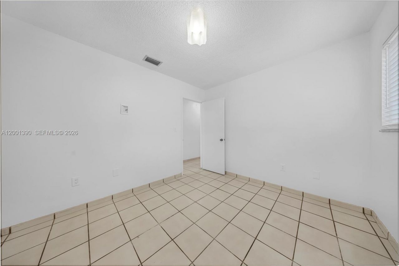 72 SW 113th Ave , Sweetwater, FL 33174 Photo